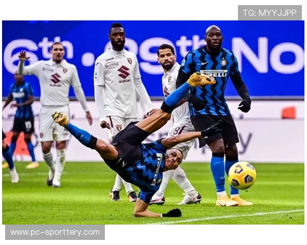 从保级到欧战：赫罗纳小球会生存之道调查